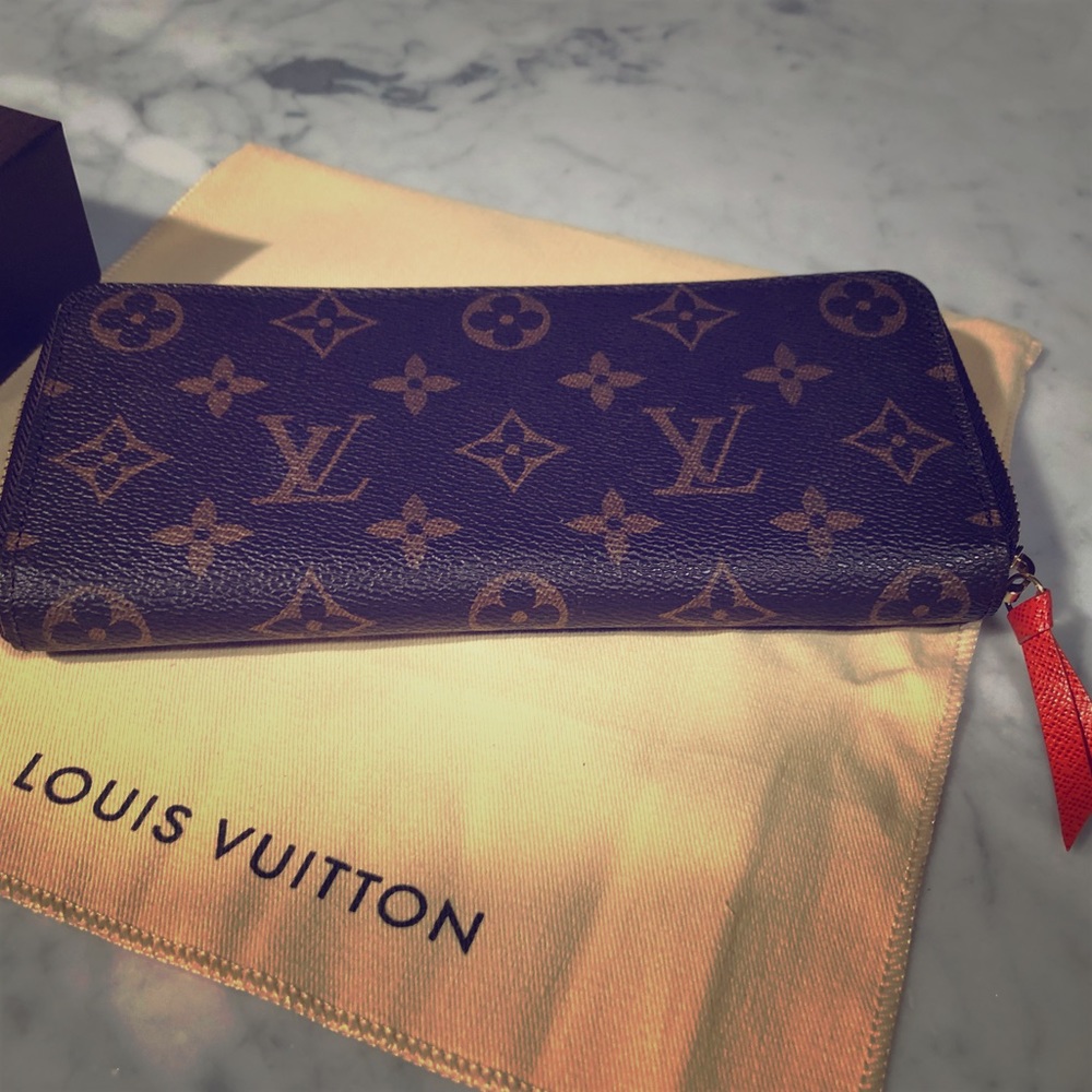 Louis Vuitton Clemence Wallet Zip Orange M60743